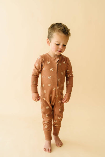 Makemake Organics Organic 2-Way Zip Romper | Peace